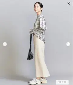 ビューティーアンドユース　ラッセル ウェーブ タイトスカート