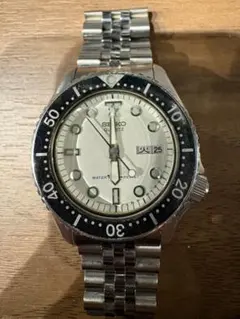 SEIKO QUARTZ ダイバーズウォッチ 150m 1984年 - メルカリ