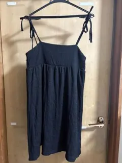 テクスチャーキャミソールミニワンピース　ブラック