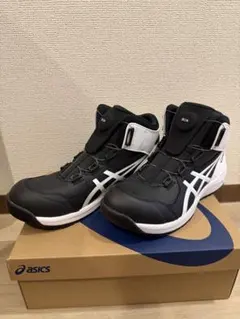 アシックス ウィンジョブ CP304 BOA ブラック/ホワイト 28.0cmのサムネイル