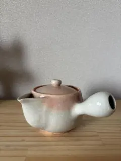 Item thumbnail for item 2b87158c-1635-411e-abd3-1c5b7c24756b