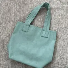 Item thumbnail for item 4bfcca87-22e8-4d37-b0ba-142e9c285ffe