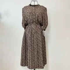日本製 80s ヴィンテージ 昭和レトロ 花柄ワンピース プリーツ 13号