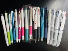 ボールペン 17本セット （三色6本➕二色2本➕黒色9本)のサムネイル