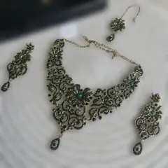 Item thumbnail for item b70f6aa2-a43a-456e-9515-5cd147ef72c9