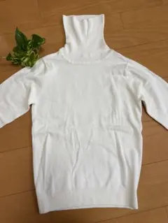 ✨新品✨『タートルネックの長袖ニットセーター』 Ｍサイズ