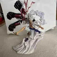 ワンピース ルフィ　ニカ　フィギュア