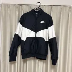 NIKE ジャケットのサムネイル