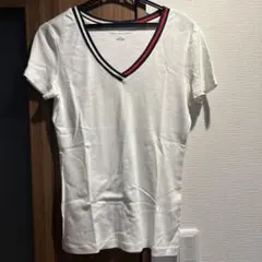 【TOMMY HILFIGER】ホワイトトップス　Tシャツ