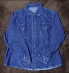 DAY CLOSET　ヨーク切り替えデニムシャツのサムネイル