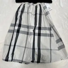 新品　ナノユニバース　チェックスカート