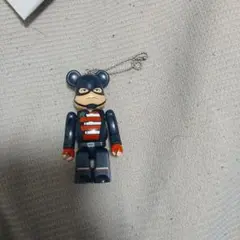 ベアブリック 青 赤 チェーン付き 7cm