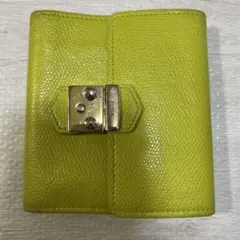 FURLA レザーウォレット (ライムグリーン)