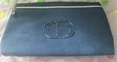 新品❗️DIOR ノベルティポーチ（箱なし）のサムネイル