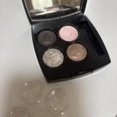 CHANEL アイシャドウパレットのサムネイル