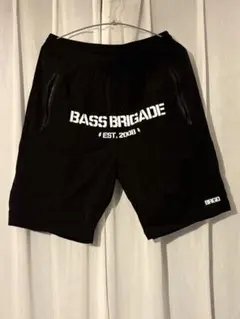 【最終値下げ】BASS BRIGADE ショートパンツ ブラックのサムネイル