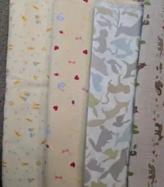 タイムセール！　はぎれ4枚セット　アニマル柄　YUWA含む　コトリエンヌ