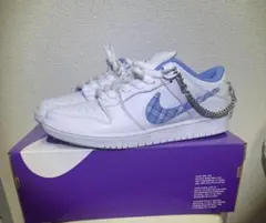 NIKE SB DUNK LOW PRO ホワイト/ユニバーシティブルー