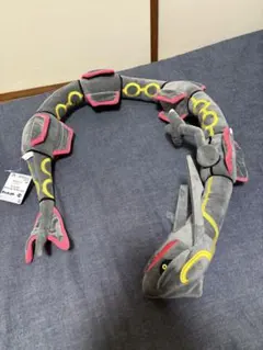 ポケットモンスター めちゃもふぐっとぬいぐるみ～黒いレックウザ～