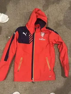 アーセナル Puma フード付きジャケット レッド