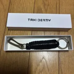 レザーキーホルダー編み込み