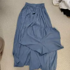 UNIQLO プリーツブルー ガウチョパンツ Sサイズ