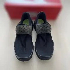 NIKE SOCK DARTのサムネイル