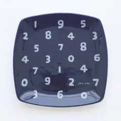 sousou からあげ皿 so-su-u 磁器 非売品 四角皿 唐揚げスクエア皿のサムネイル