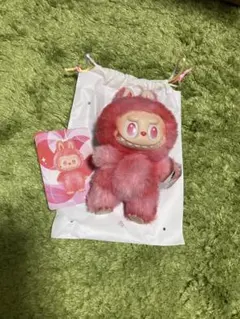 POPMART ラブブ エナジー　LOVE