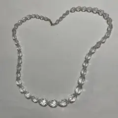 水晶　ネックレス