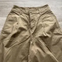 UNIQLO チノパン　ベージュ