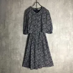【ワンピース】長袖　ロング丈　ウエストゴム　総柄　花柄　昭和レトロ　青系　古着