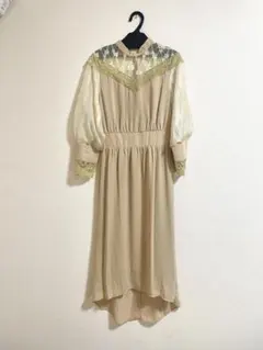 新品　レースのお呼ばれワンピース　結婚式やパーティーに