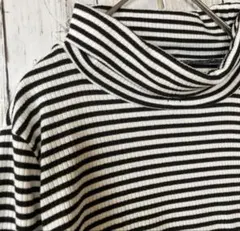 冬物大セール‼︎ ボーダー SHEIN 長袖 ハイネック 黒 ストレッチ 伸縮性