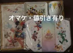 ディズニーランド　スーベニアランチケース マグカップ プレート ランチョンマット