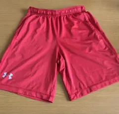 UNDER ARMOUR ハーフパンツ レッドのサムネイル
