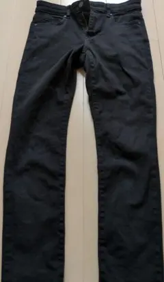 ユニクロ　ウルトラストレッチジーンズ　24(61cm)　黒