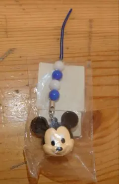 ★ディズニー ミッキーマウス 鈴 ストラップ★青白ビーズ 旧フェイス