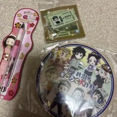 鬼滅の刃 Dr.グリップ ボールペン セット　缶バッチ　キーホルダー