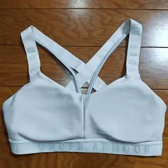 UNDERARMOR　ブラトップ　S-M