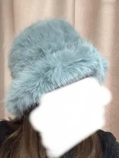 水色ファーバケットハット