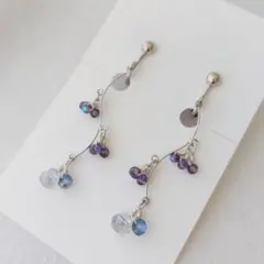 ブルーベリーイヤリング　ピアス　ハンドメイド　A037