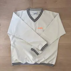 diadora ナイロンジャケット Vネック クリーム色 9番