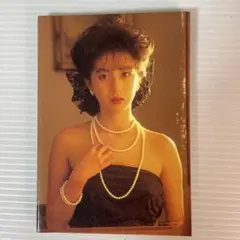 小林ひとみ