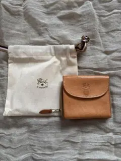 IL BISONTE イルビゾンテ 二つ折り財布レザーウォレット　ヌメ