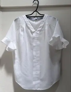 ホワイト Vネック フリル袖シャツ　ソニアリキエル