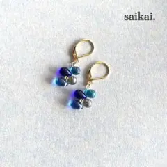 [1016-002]チェコガラスドロップの4連ピアス ブルー 青 ハンドメイド
