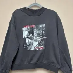 週末値下げ！INGNI グレー グラフィックプリント スウェット