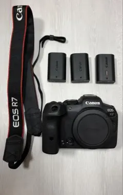 Canon EOS R7 ボディ バッテリー3個付属のサムネイル