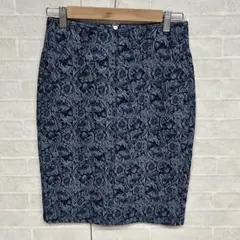 美品　JEANASIS ジーナシス　ゴブラン調・ジャガード風　タイトスカートのサムネイル